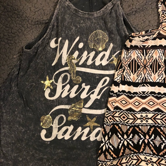 Tank top bundle - Picture 2 of 7